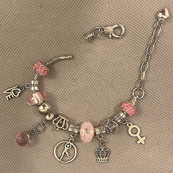 🍒 BOGO 🍒 PRICE ONLY 4/23 Self Love Collection “I LOVE ME” Charm Bracelet - Picture 5 of 15